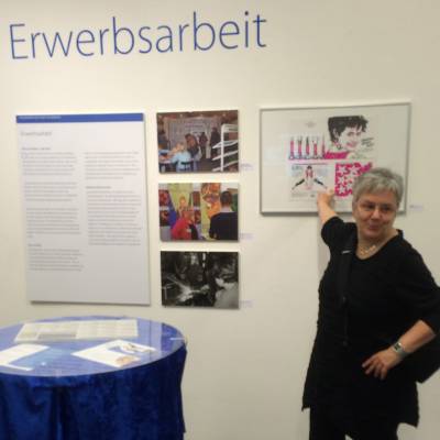 Ausstellungsbesuch  Frauen.oldenburg Vom Tomatenwurf zur Frauenquote  - 